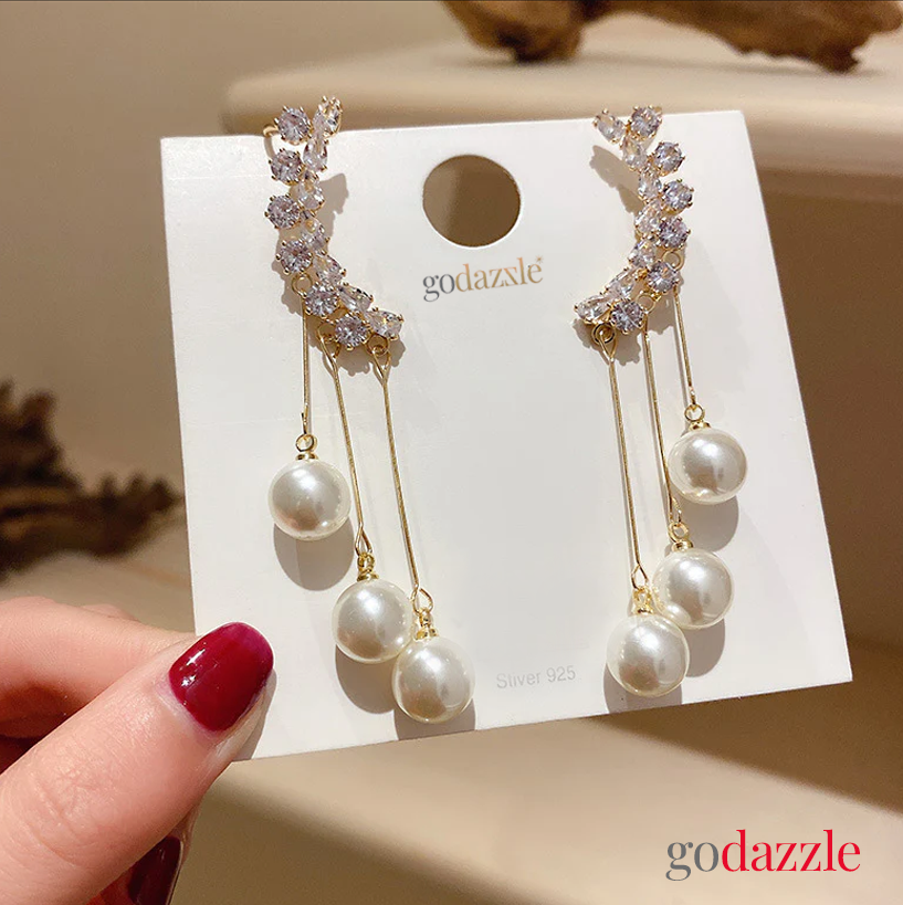 AD Ella Ear Cuff