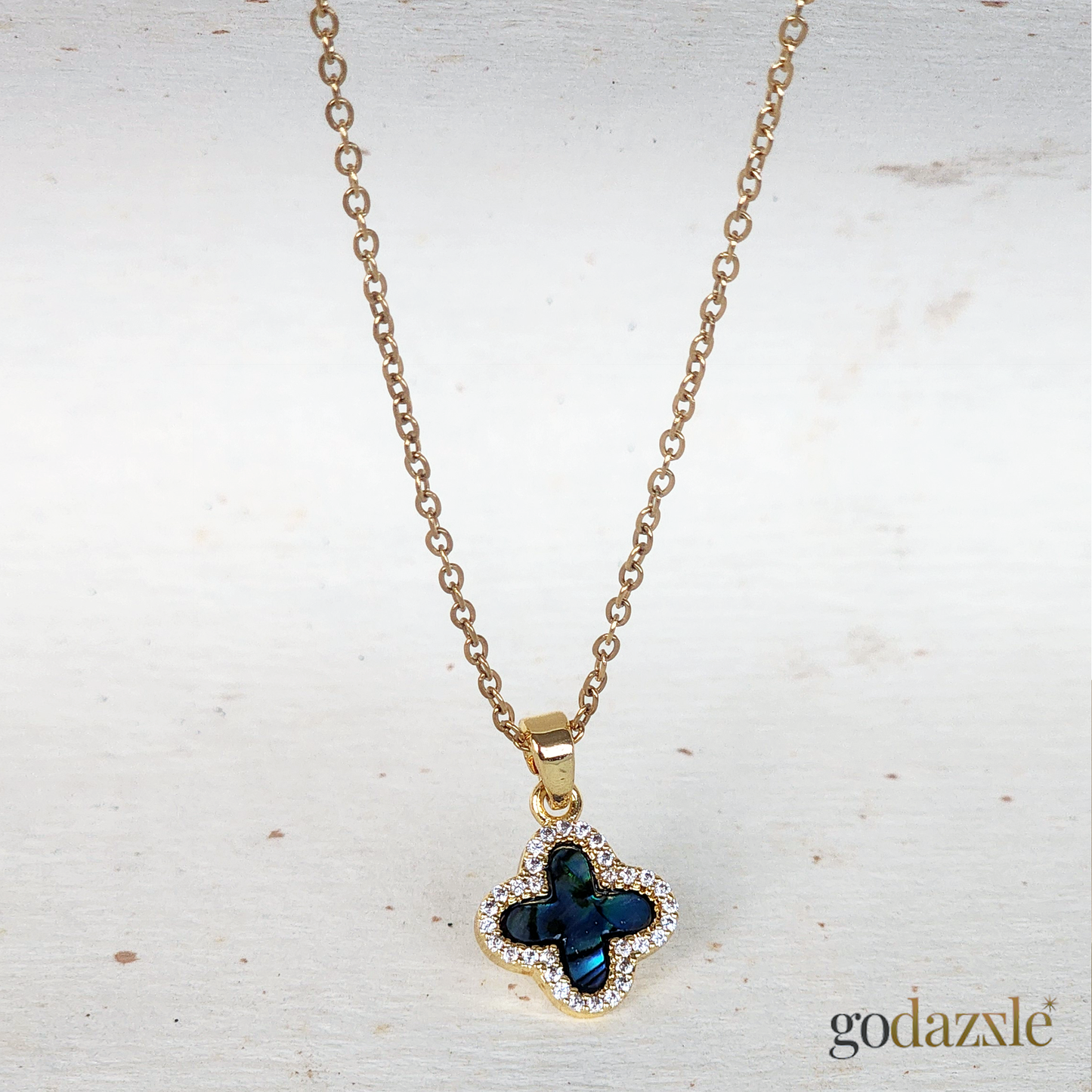 Kyle Lucky Clove Chain - GoDazzle