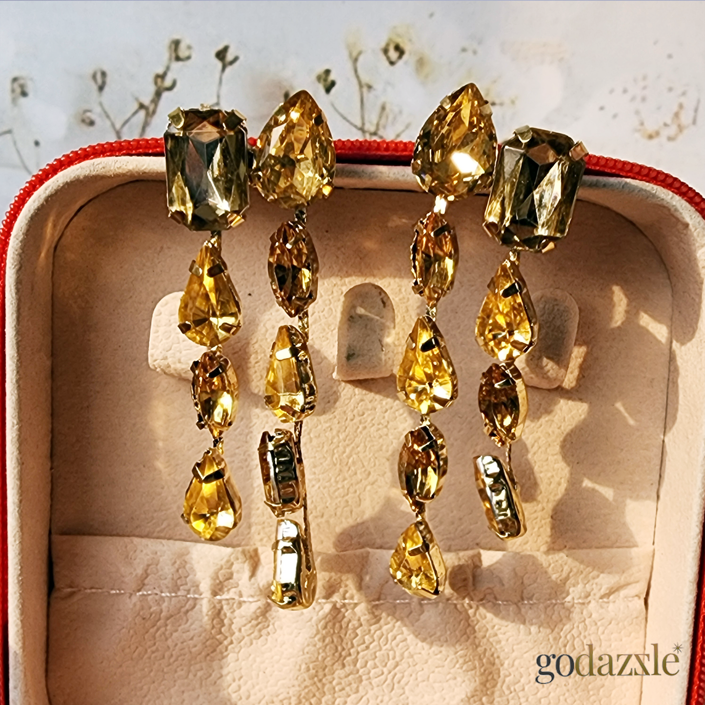 Stella Golden Dangler - GoDazzle