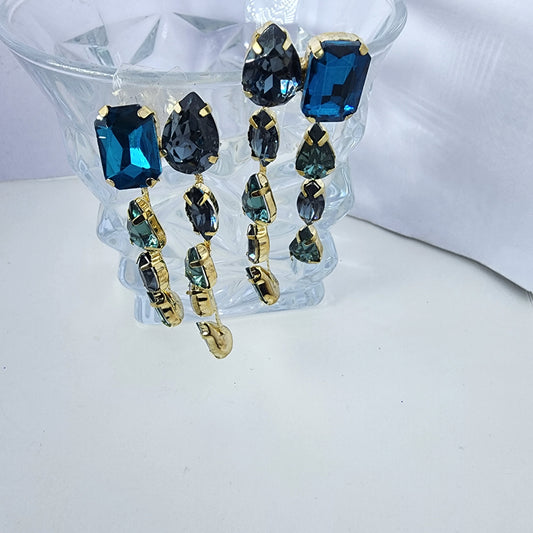 Stella Blue Dangler