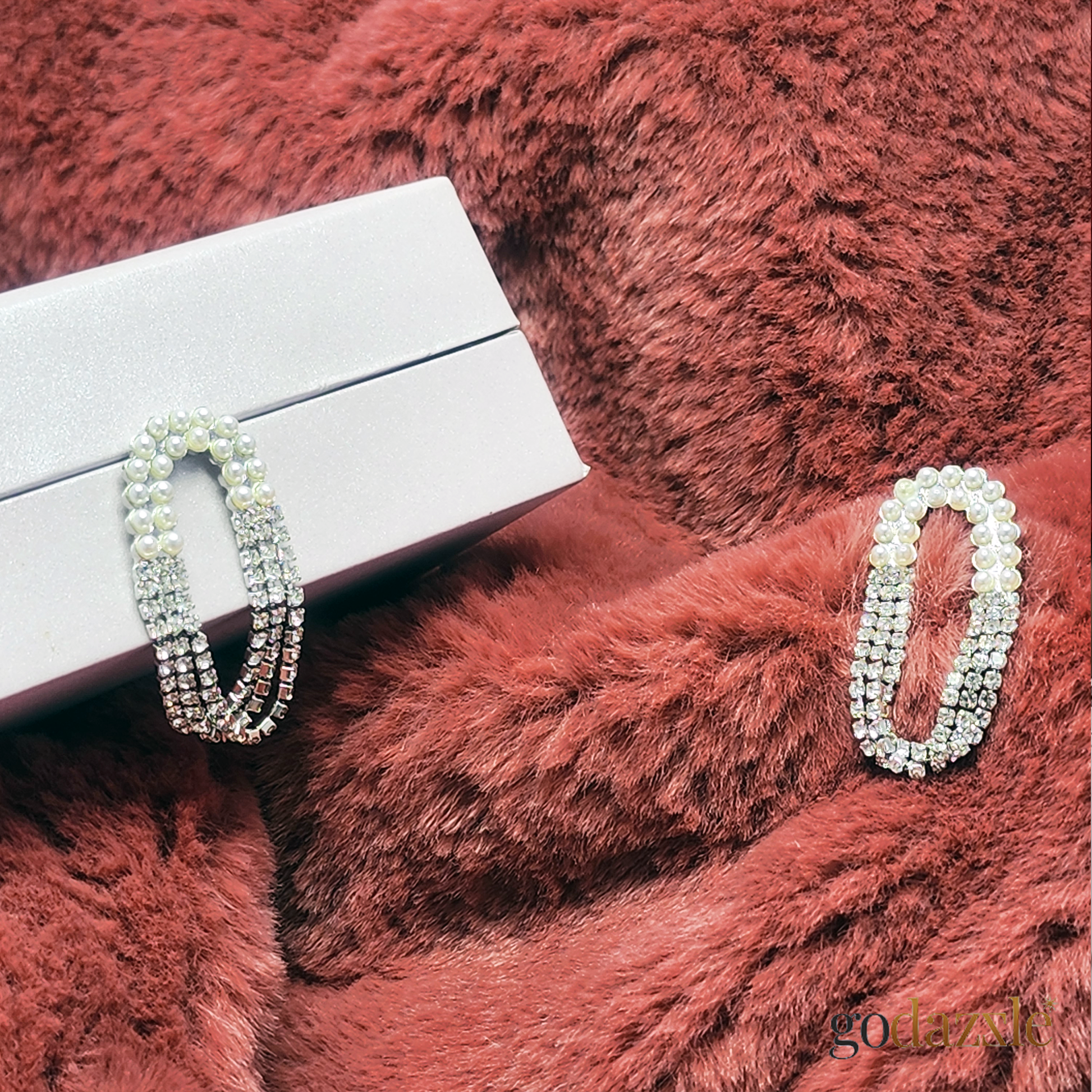 Pearl White AD Dangler - GoDazzle
