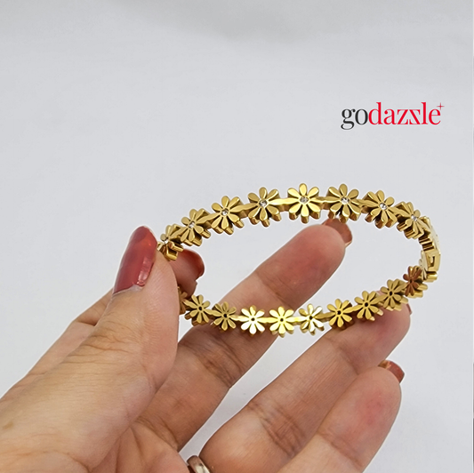 Emma Braclet