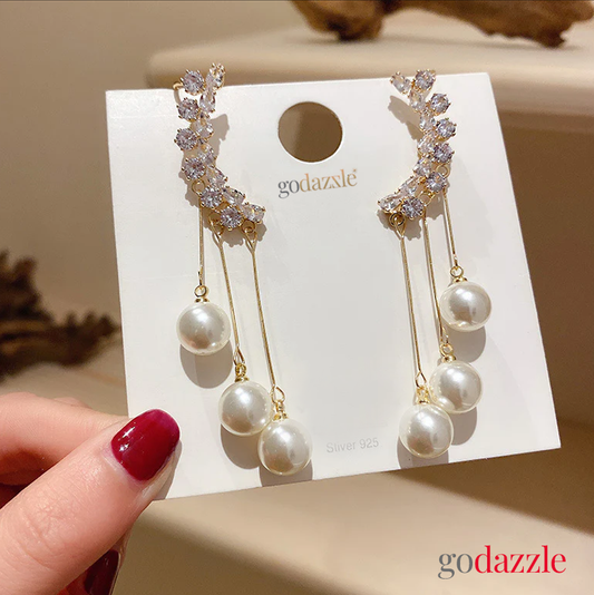 AD Ella Ear Cuff