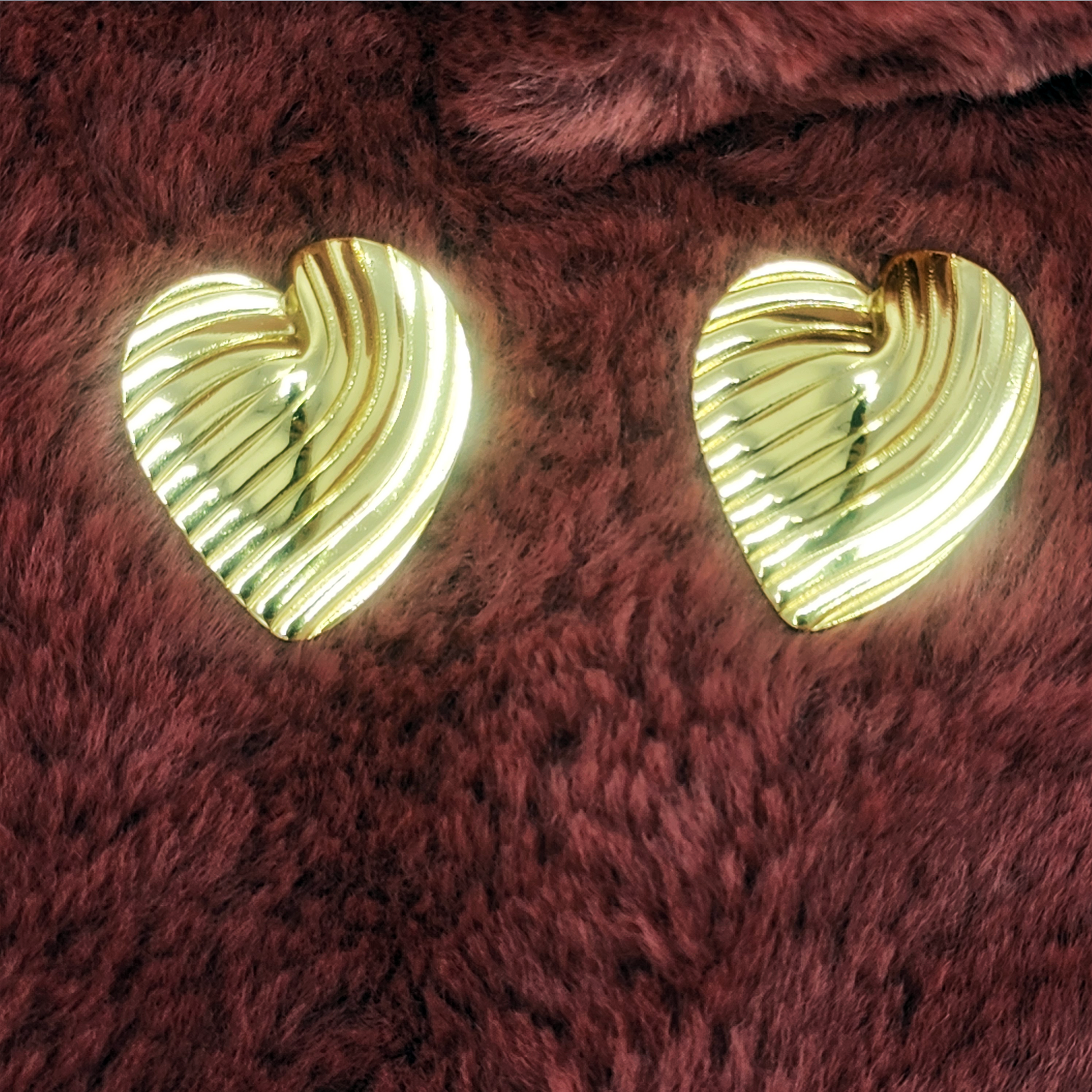 Golden Heart Studs - GoDazzle